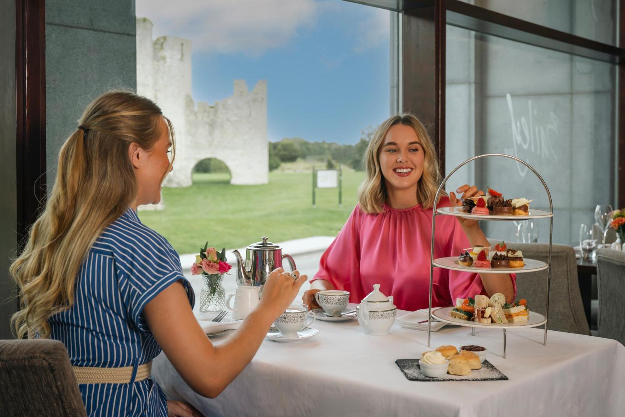 Trim Castle Hotel Luaran gambar
