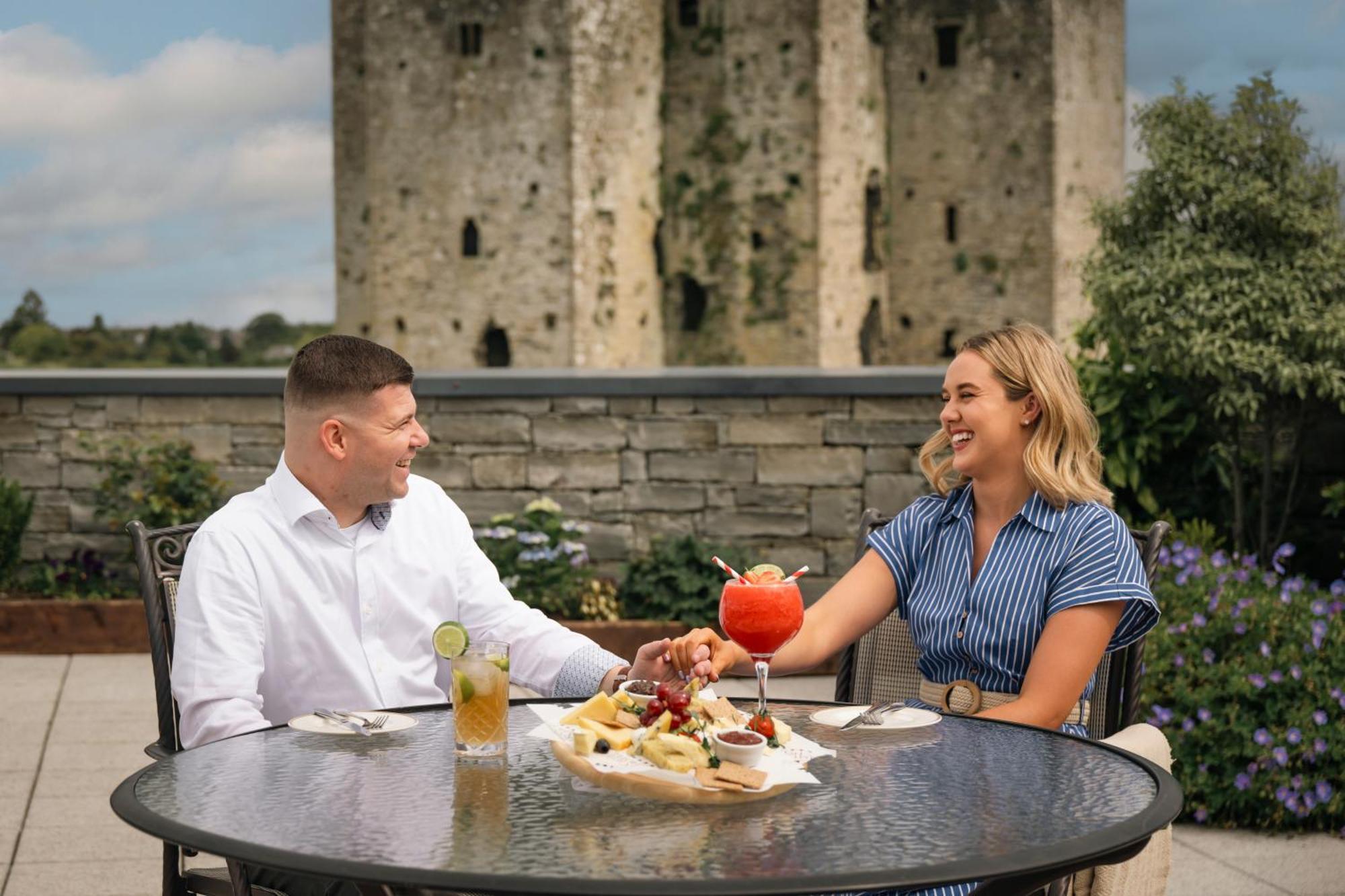 Trim Castle Hotel Luaran gambar